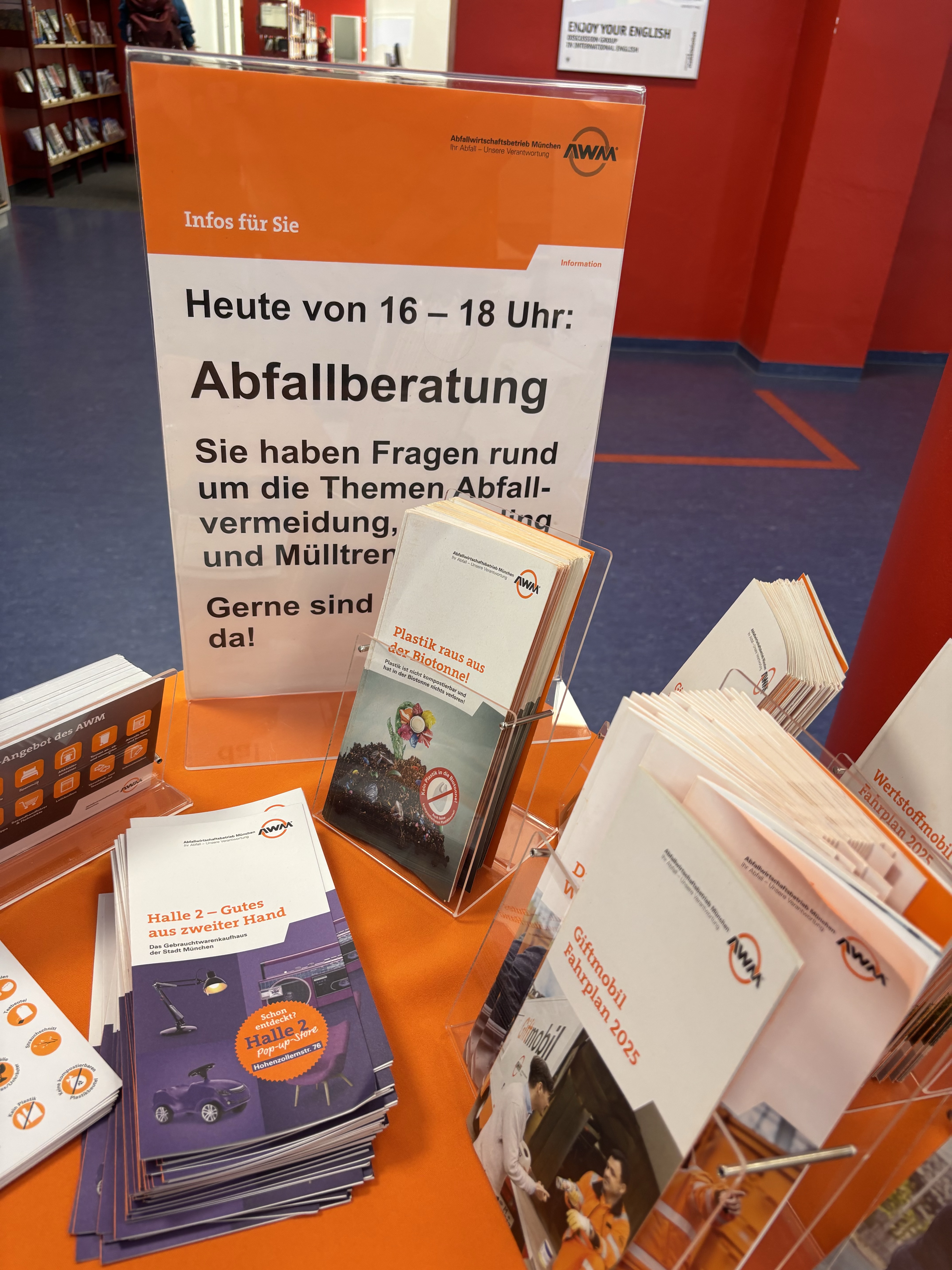 Abfallberatung in der Stadtbibliothek